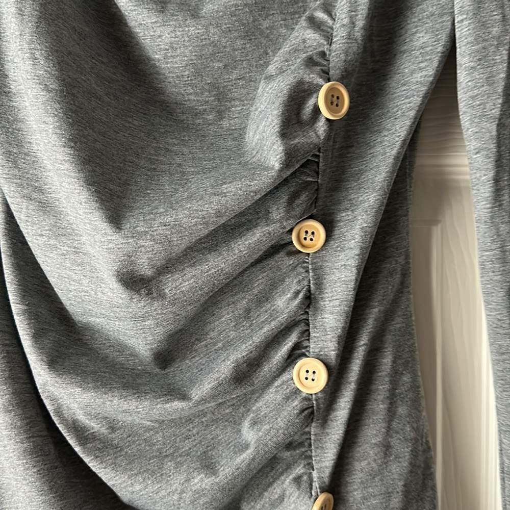 Blouse - Picture 2 of 4